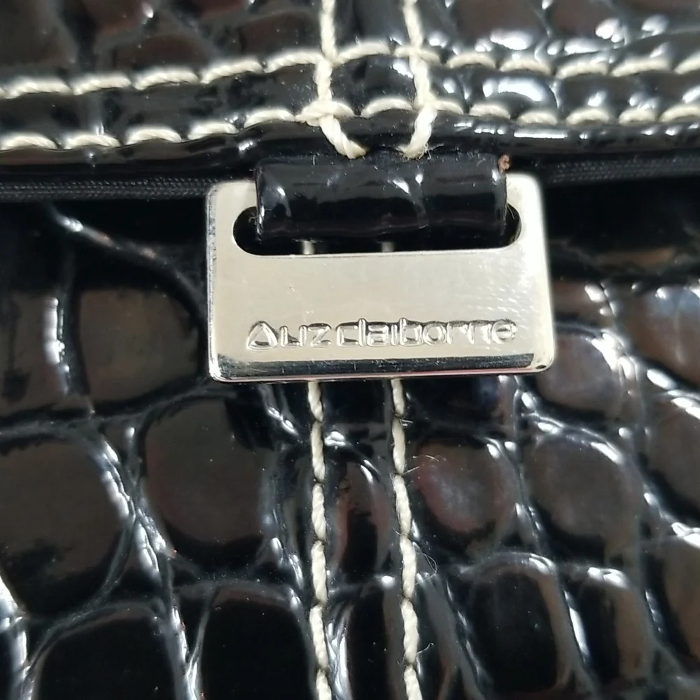 Liz Claiborne Tri-fold Wallet